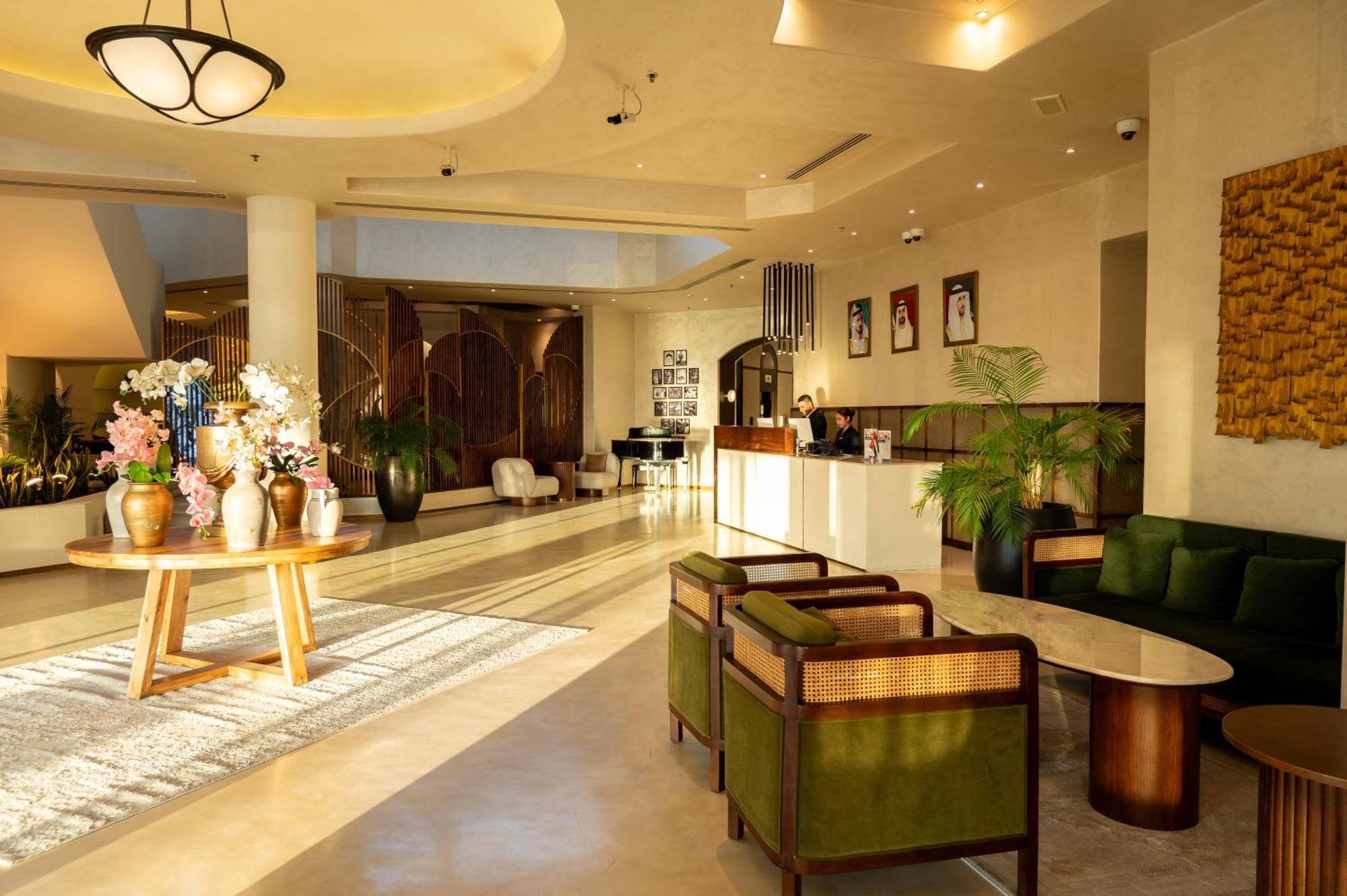 Majestic Cove Hotel - Formerly Le Meridien Fairway Dubai Exterior photo