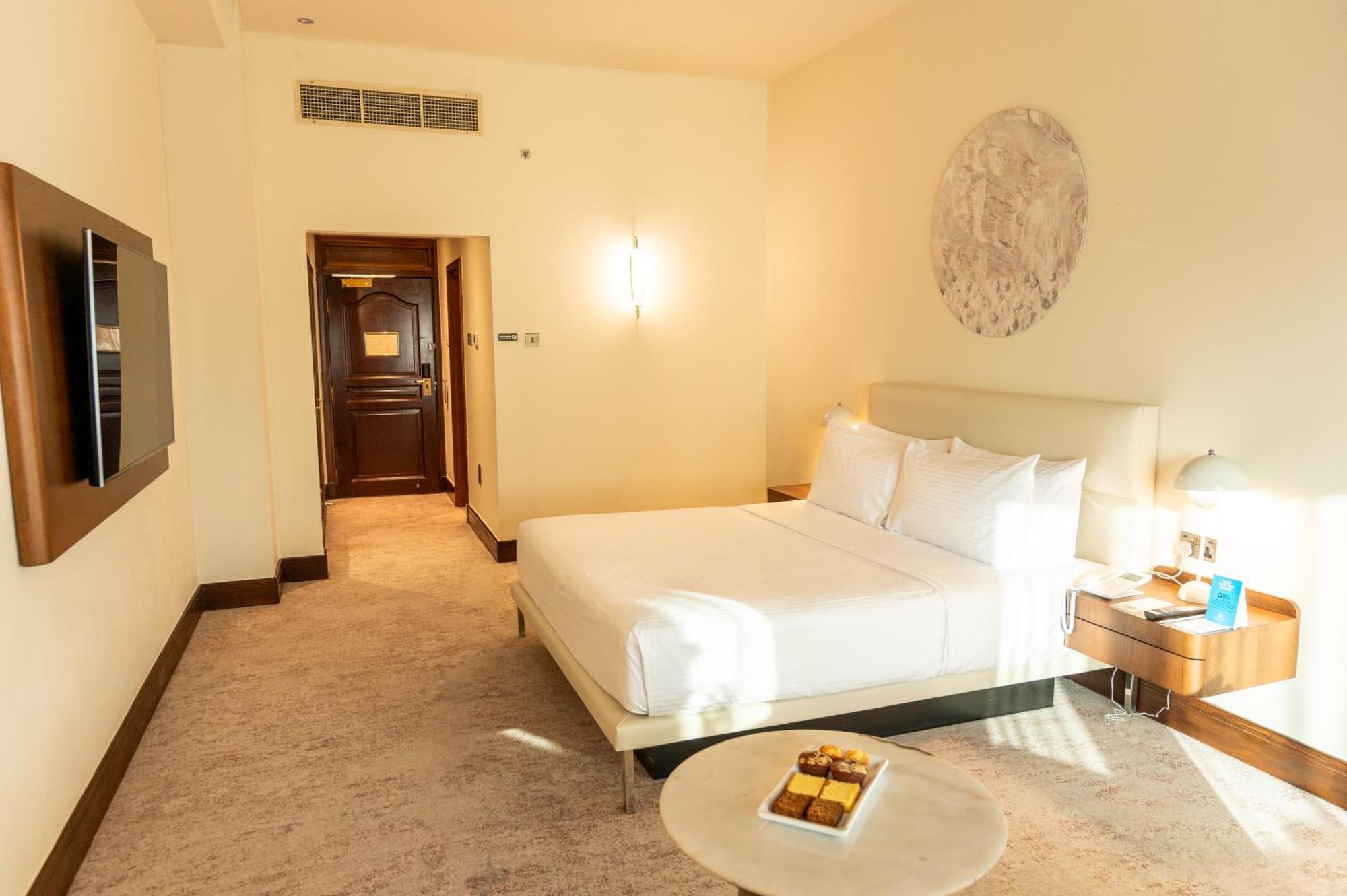 Majestic Cove Hotel - Formerly Le Meridien Fairway Dubai Exterior photo
